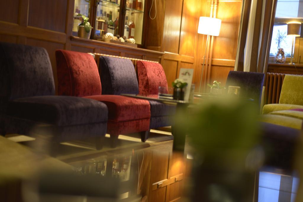 Logis Hotel Restaurant Au Boeuf Rouge Niederschaeffolsheim エクステリア 写真