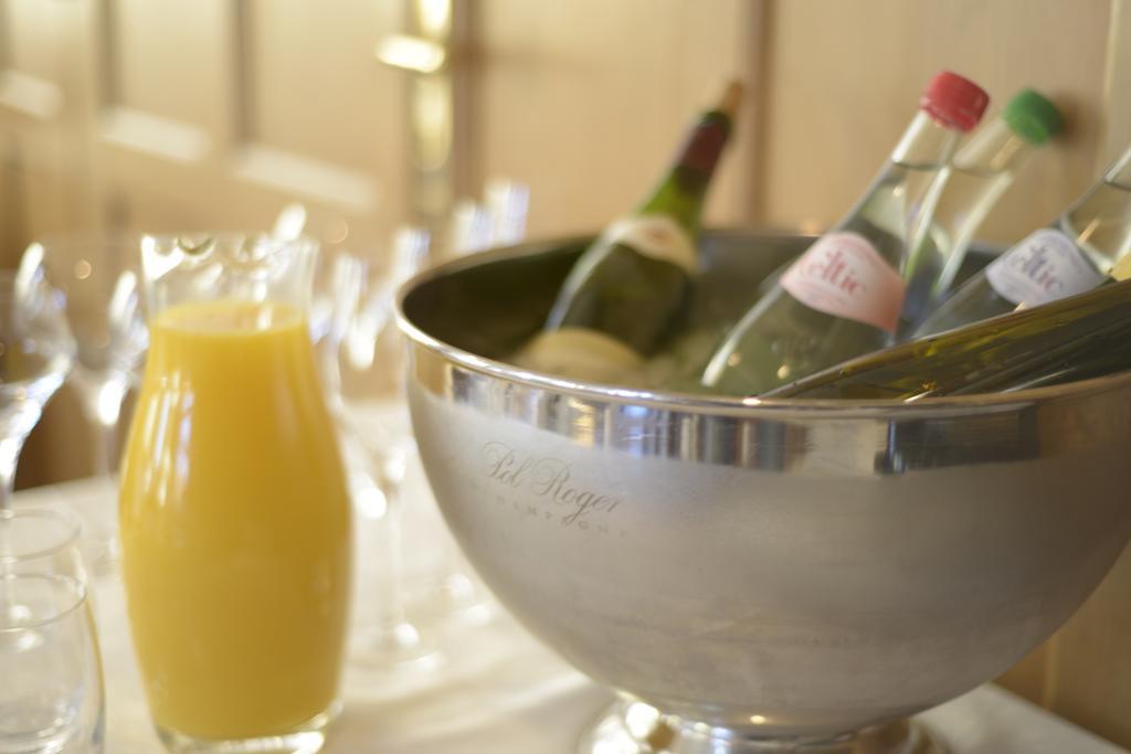 Logis Hotel Restaurant Au Boeuf Rouge Niederschaeffolsheim エクステリア 写真