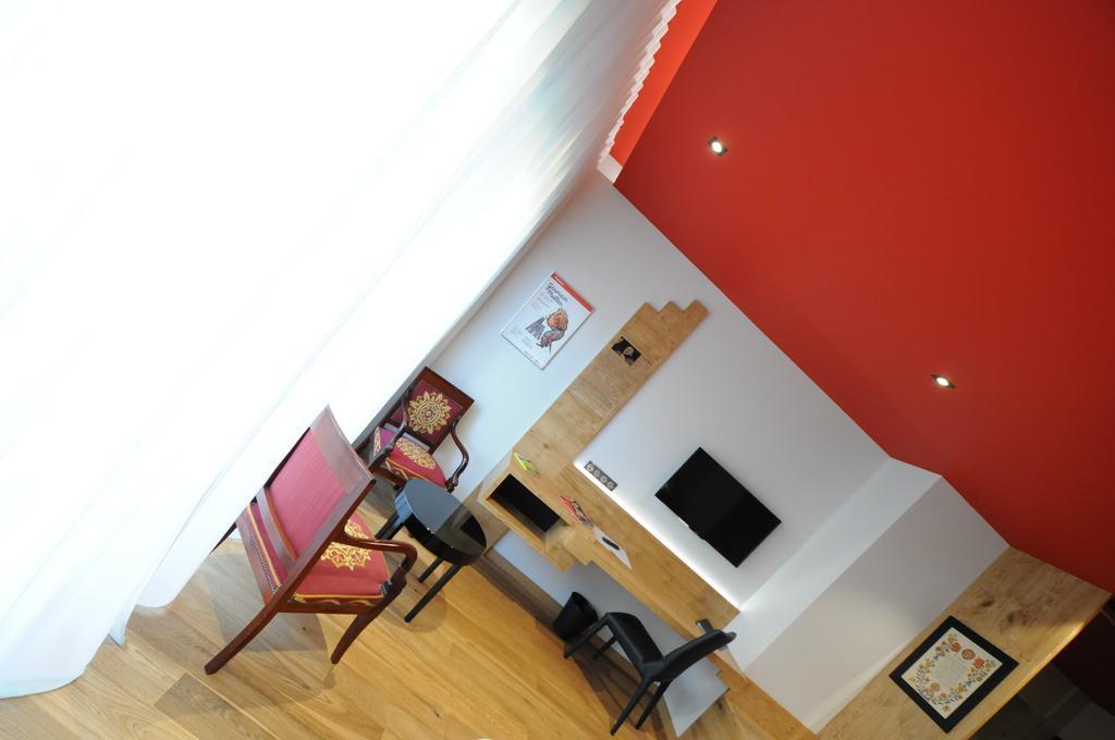 Logis Hotel Restaurant Au Boeuf Rouge Niederschaeffolsheim エクステリア 写真